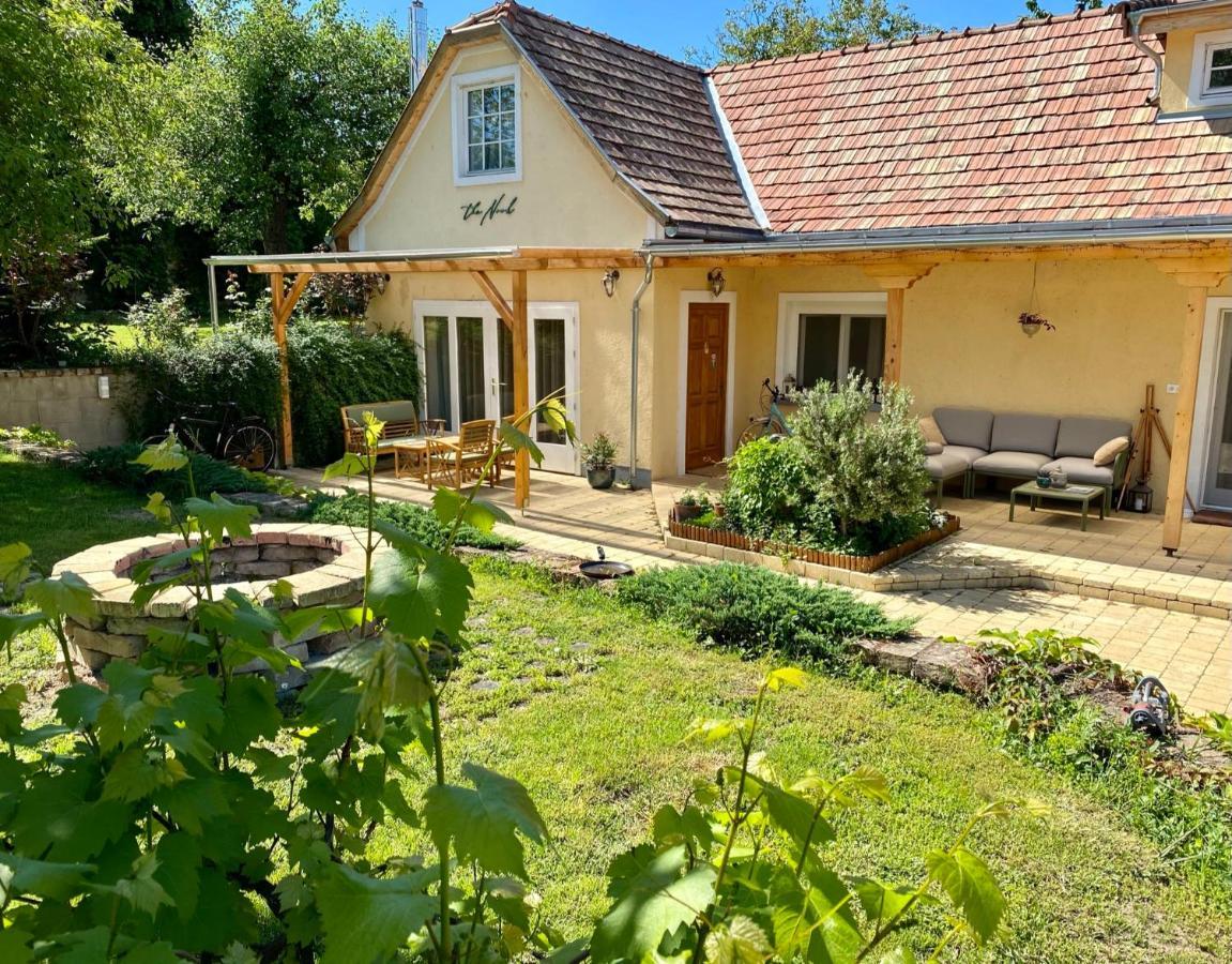 The Nook - Balatonkiliti Villa Siófok Eksteriør bilde